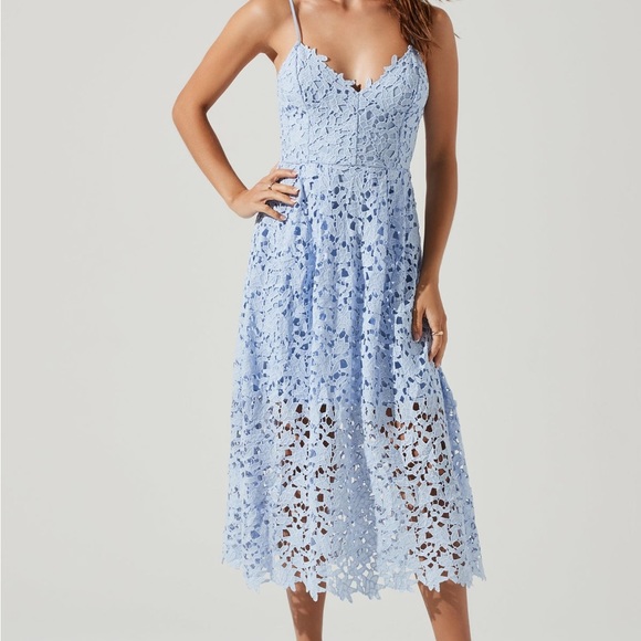Astr Dresses & Skirts - ASTR The Label Lace A Line Midi Dress Periwinkle Size XS